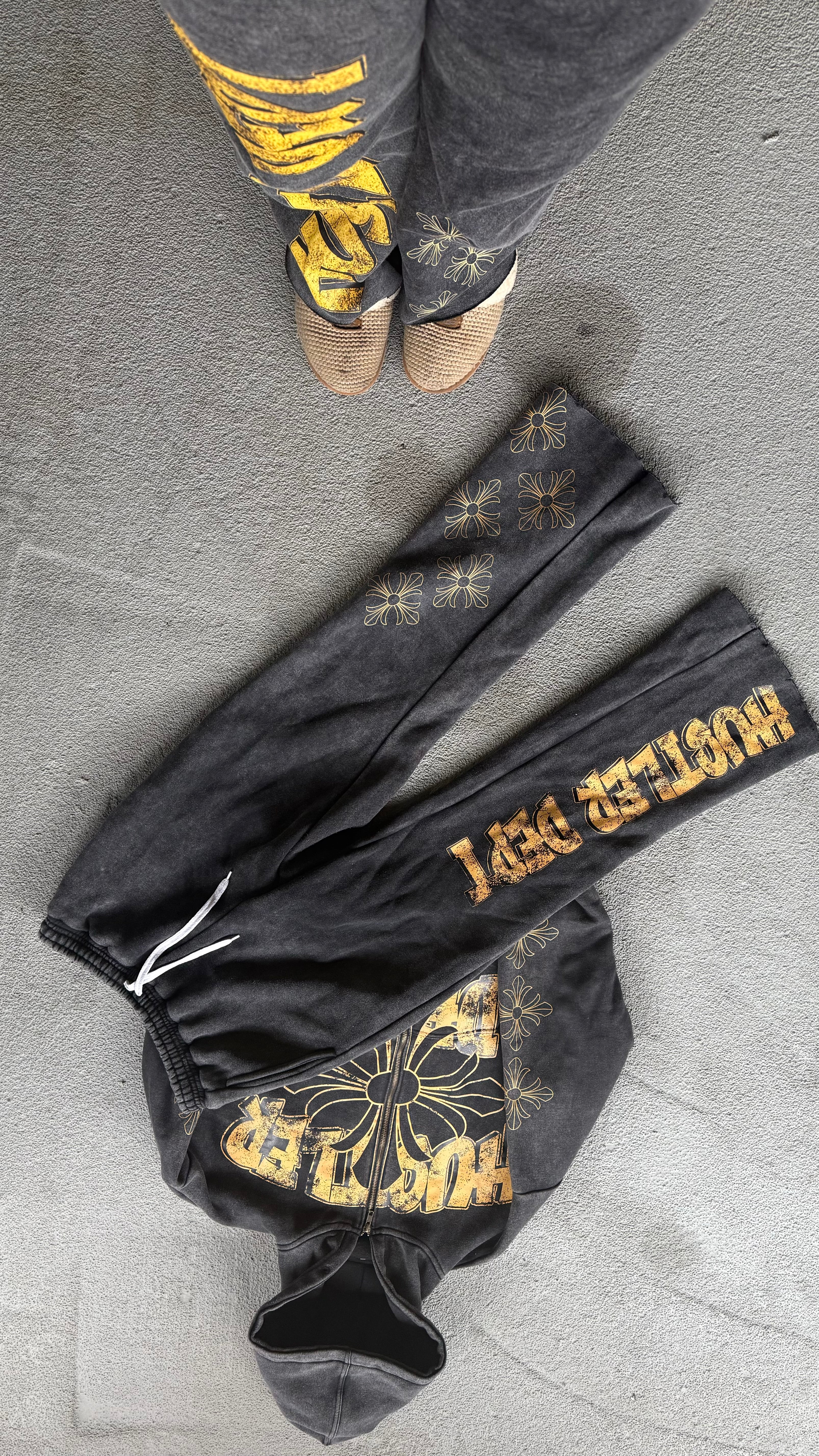 Hustler Dept Jogger Pants